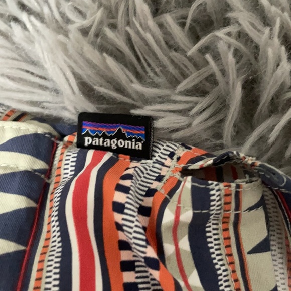 Patagonia shorts - Picture 2 of 4